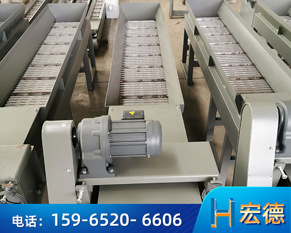 鏈板輸送機(jī)